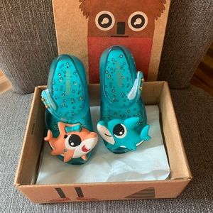 Mini Melissa Ultragirl Shark BB